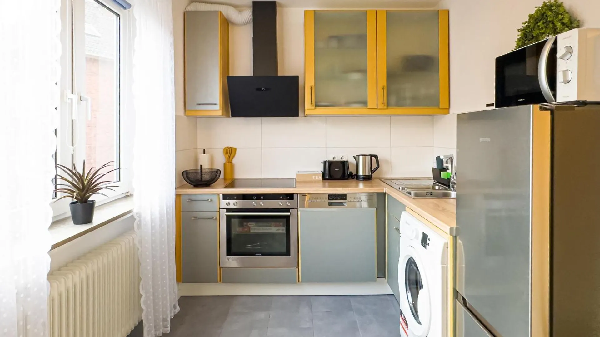Immostay G#3 Zentrales Apartment Mit Balkonblick Bremen Germany