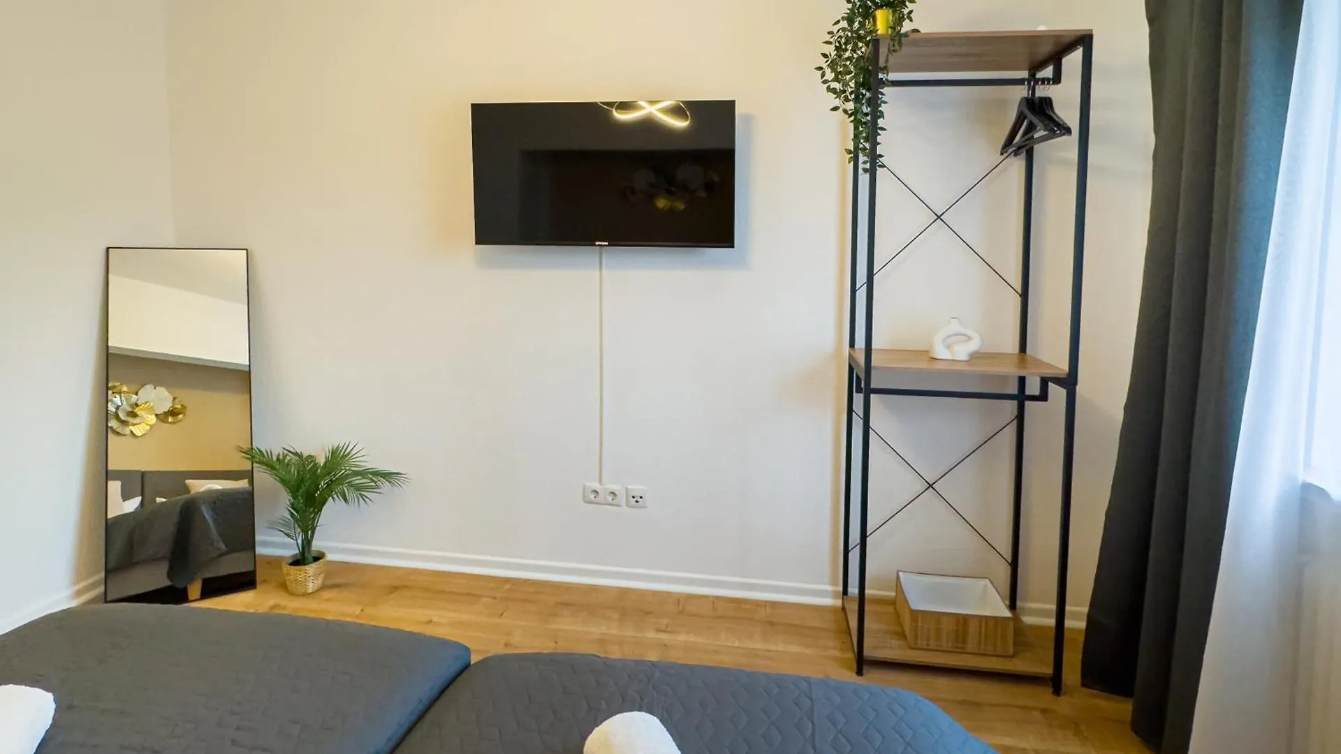 Immostay G#3 Zentrales Apartment Mit Balkonblick Bremen
